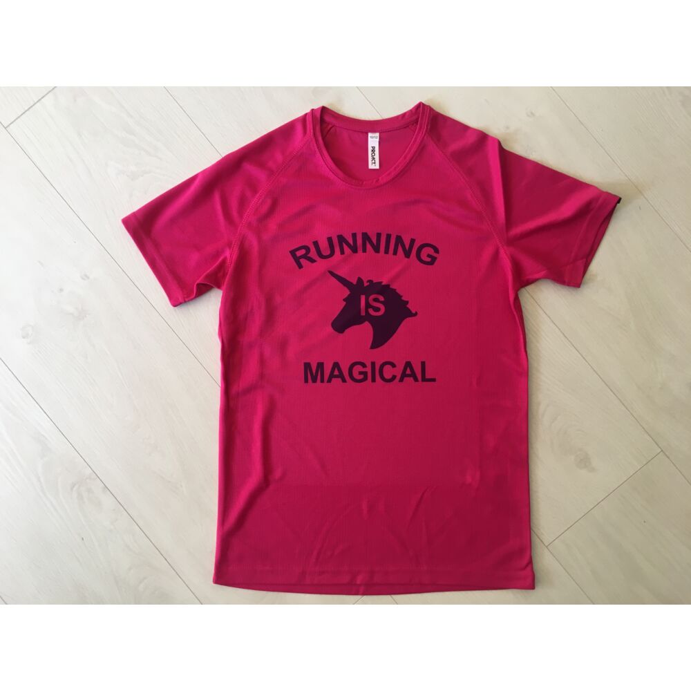 Running is magical rövid ujjú póló