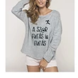 laza szabású (oversized) pulcsi
